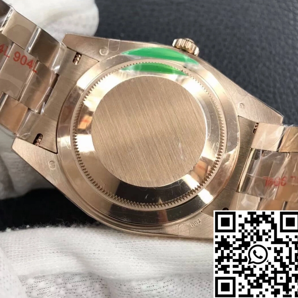 973 Rolex EW RelaxedFit Factory M228238-0006 Rose Day-Date Gold 0822
